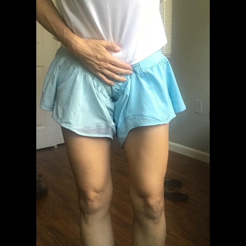 Hotty Hot Hydra Blue vs Blue Glow color comparison - Picture 4 of 4